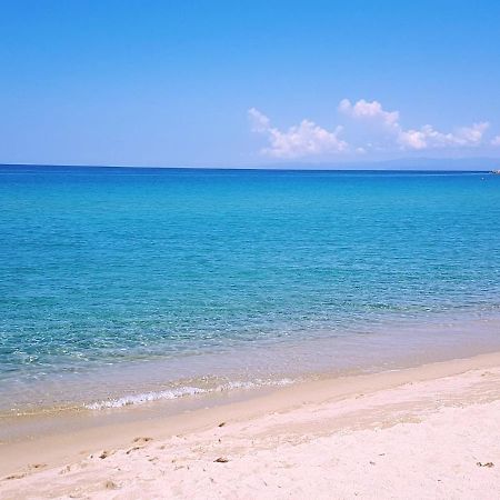 Sun Sea And Relax Villetta A Due Passi Dal Mare Соланас Екстер'єр фото