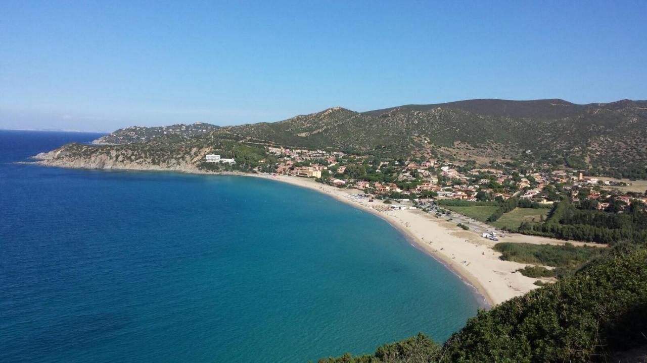 Sun Sea And Relax Villetta A Due Passi Dal Mare Соланас Екстер'єр фото